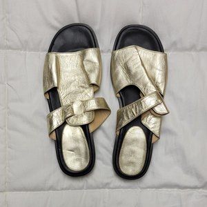 #5 - Liz Claiborne gold metallic sandals